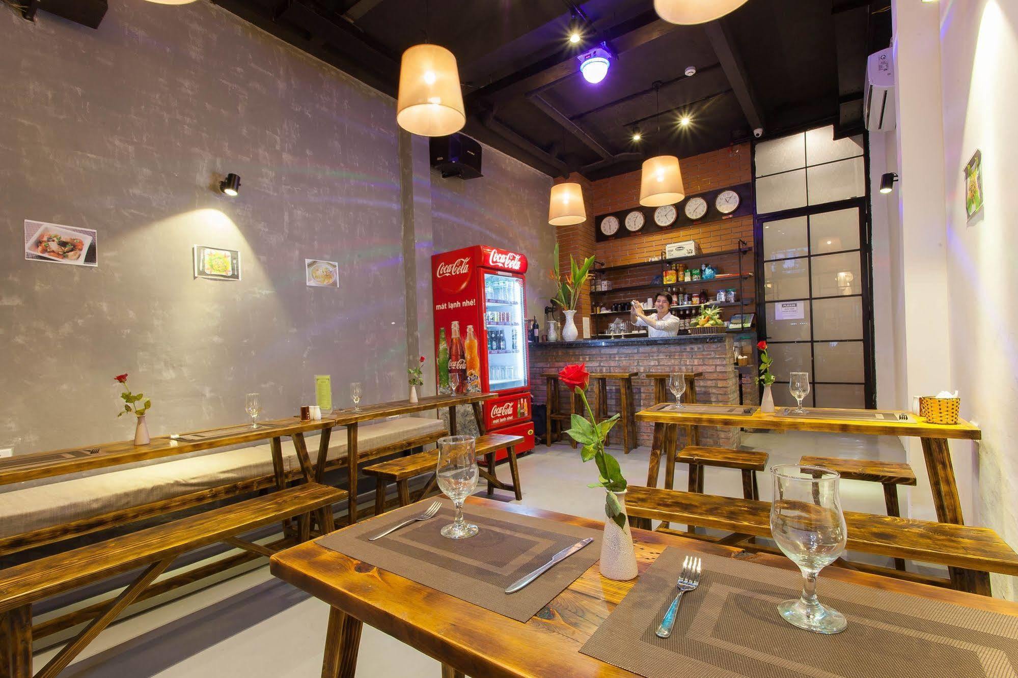 Luxury Backpakers Hotel Hanoi Luaran gambar