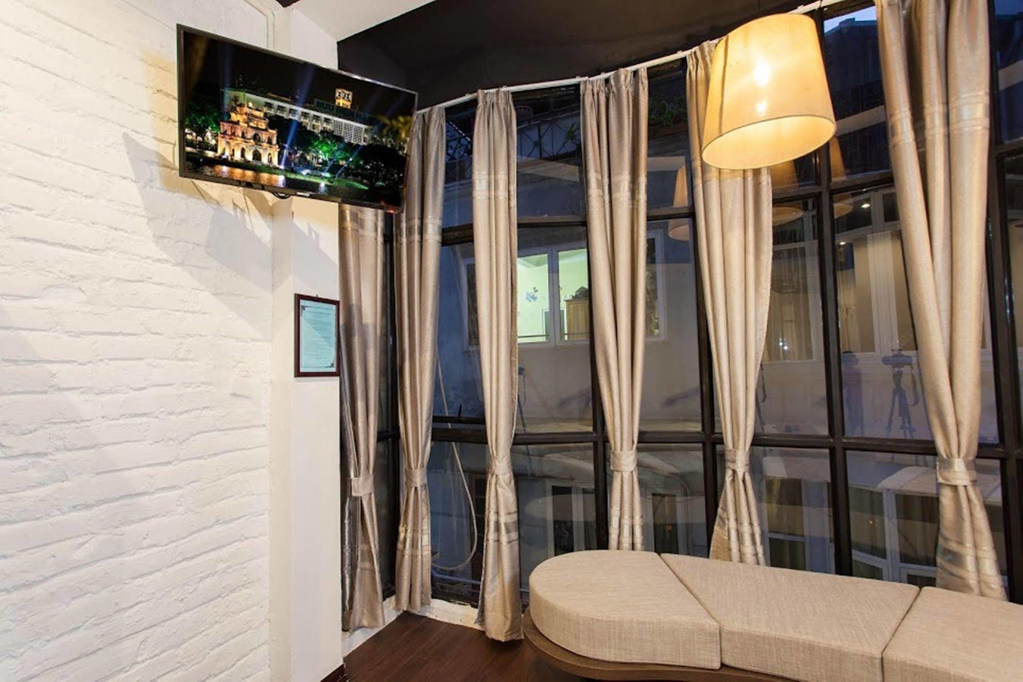 Luxury Backpakers Hotel Hanoi Luaran gambar