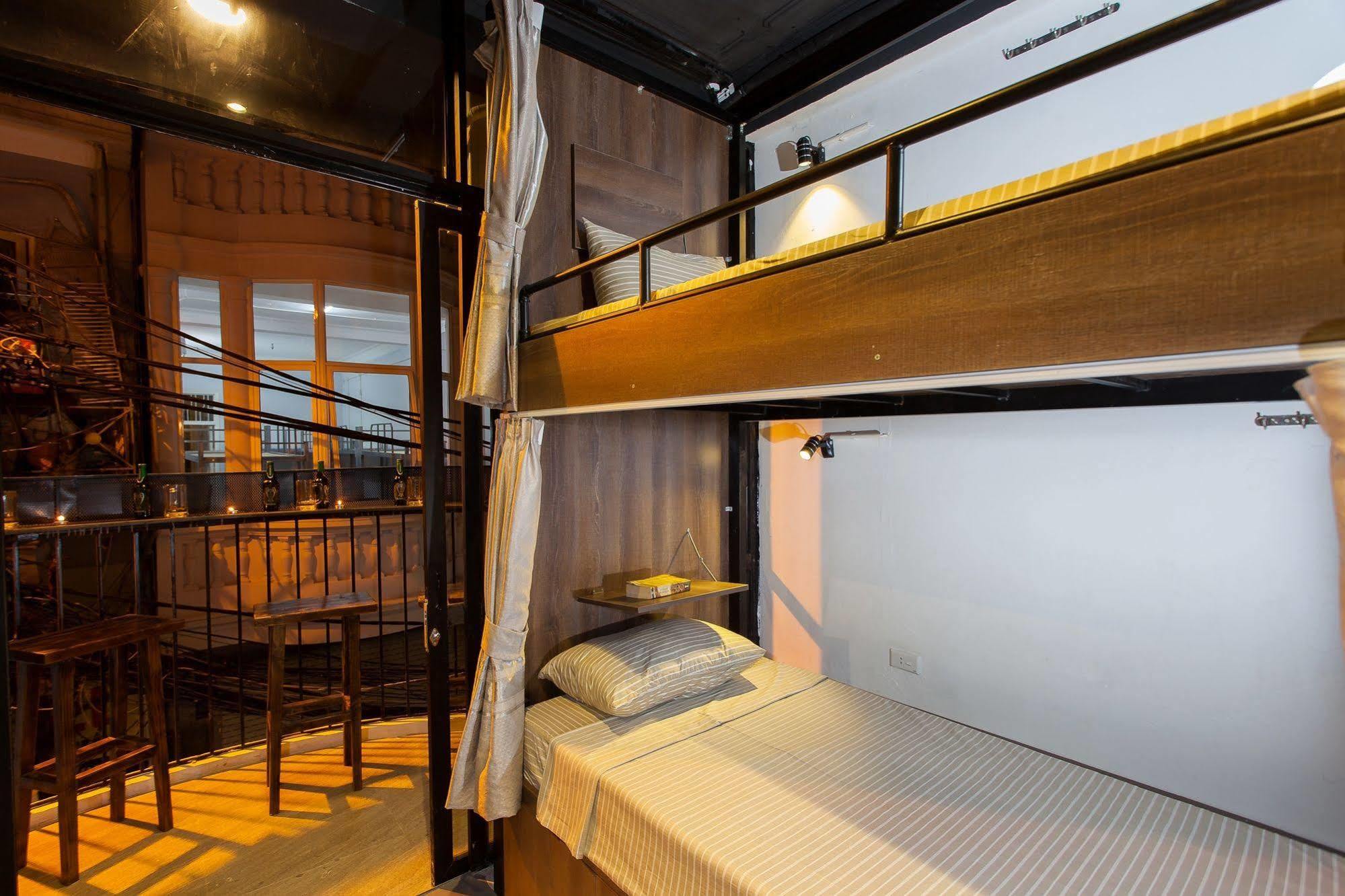 Luxury Backpakers Hotel Hanoi Luaran gambar