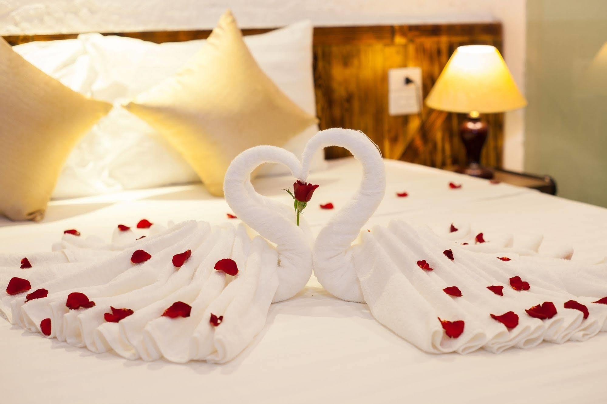 Luxury Backpakers Hotel Hanoi Luaran gambar