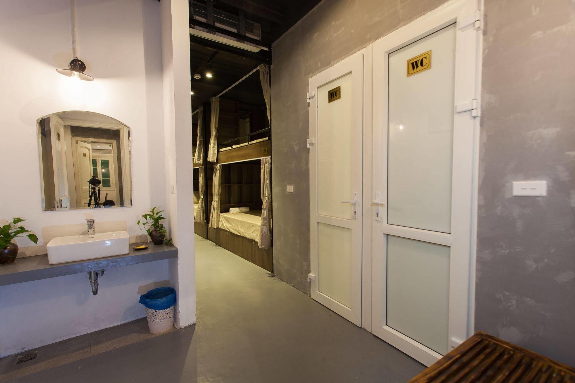 Luxury Backpakers Hotel Hanoi Luaran gambar
