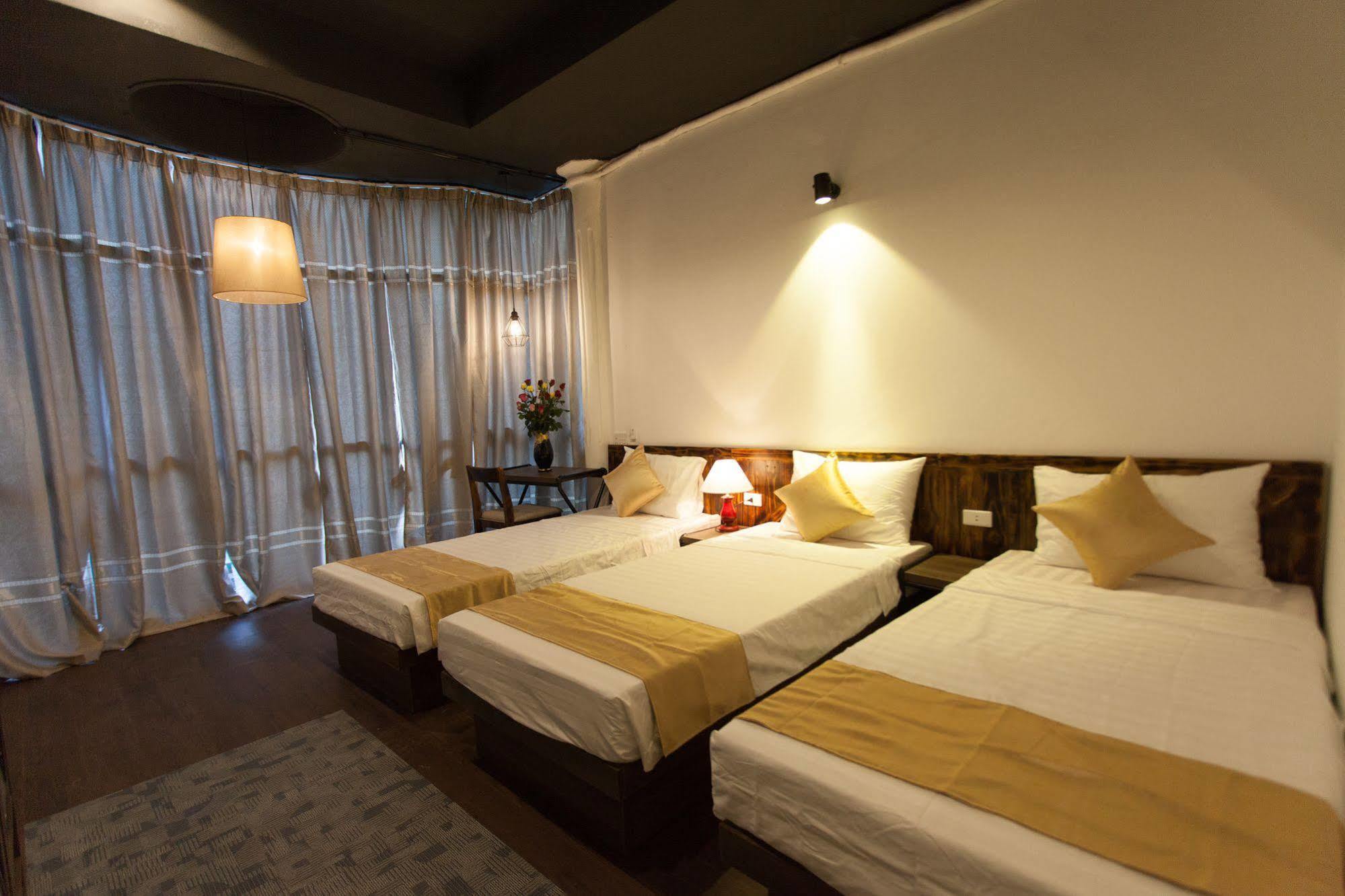 Luxury Backpakers Hotel Hanoi Luaran gambar