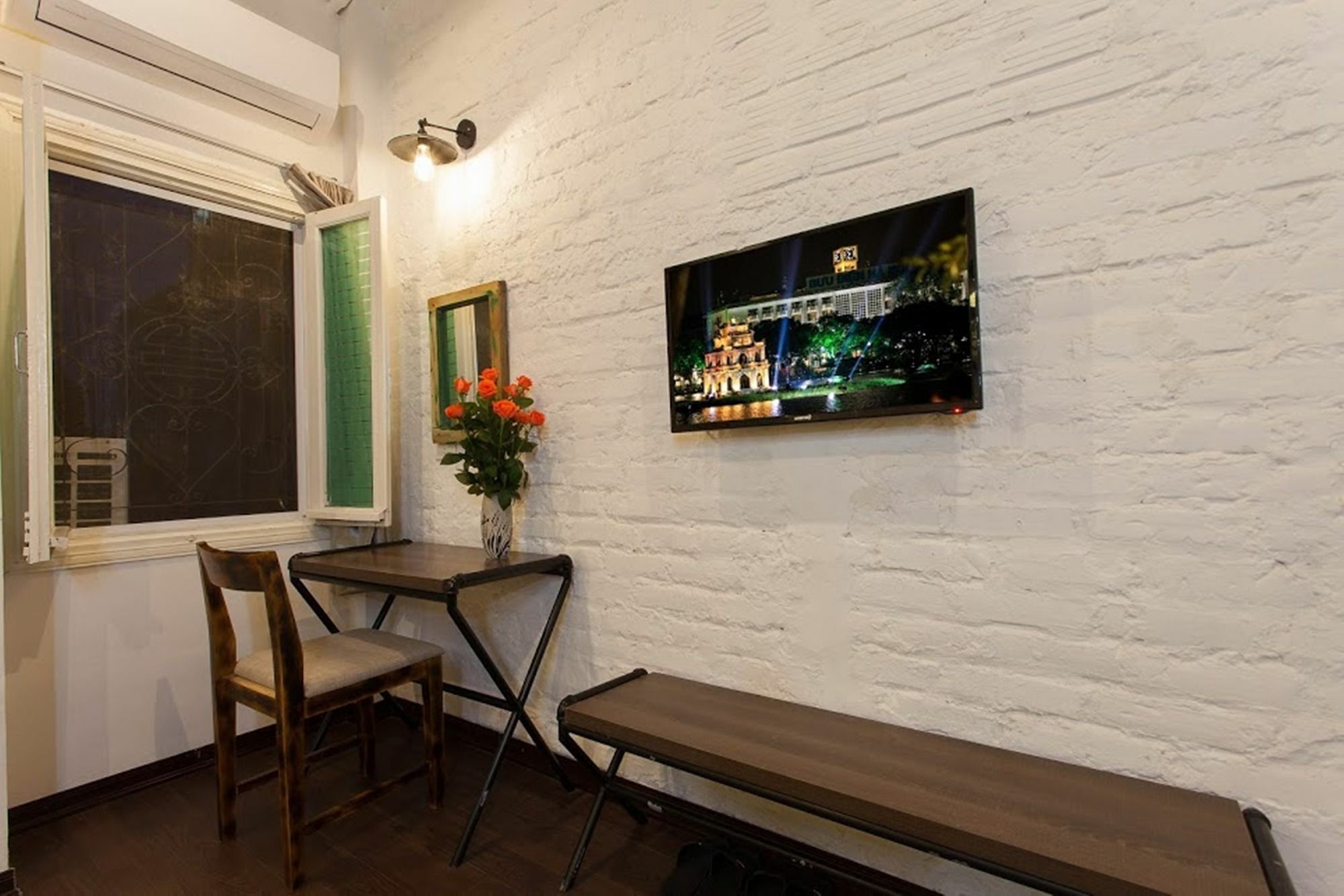 Luxury Backpakers Hotel Hanoi Luaran gambar